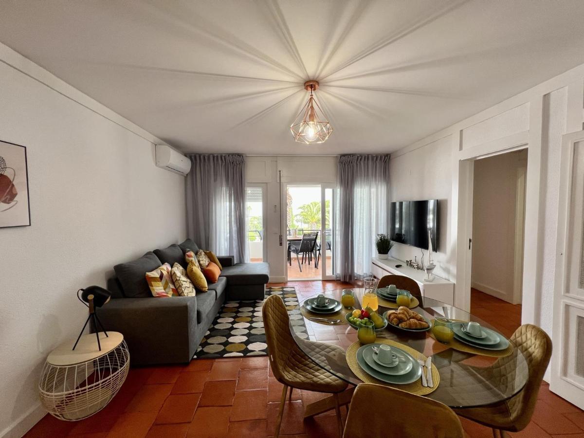 Armacao De Pera Brightness 2 With Pool By Homing Apartment Exterior photo
